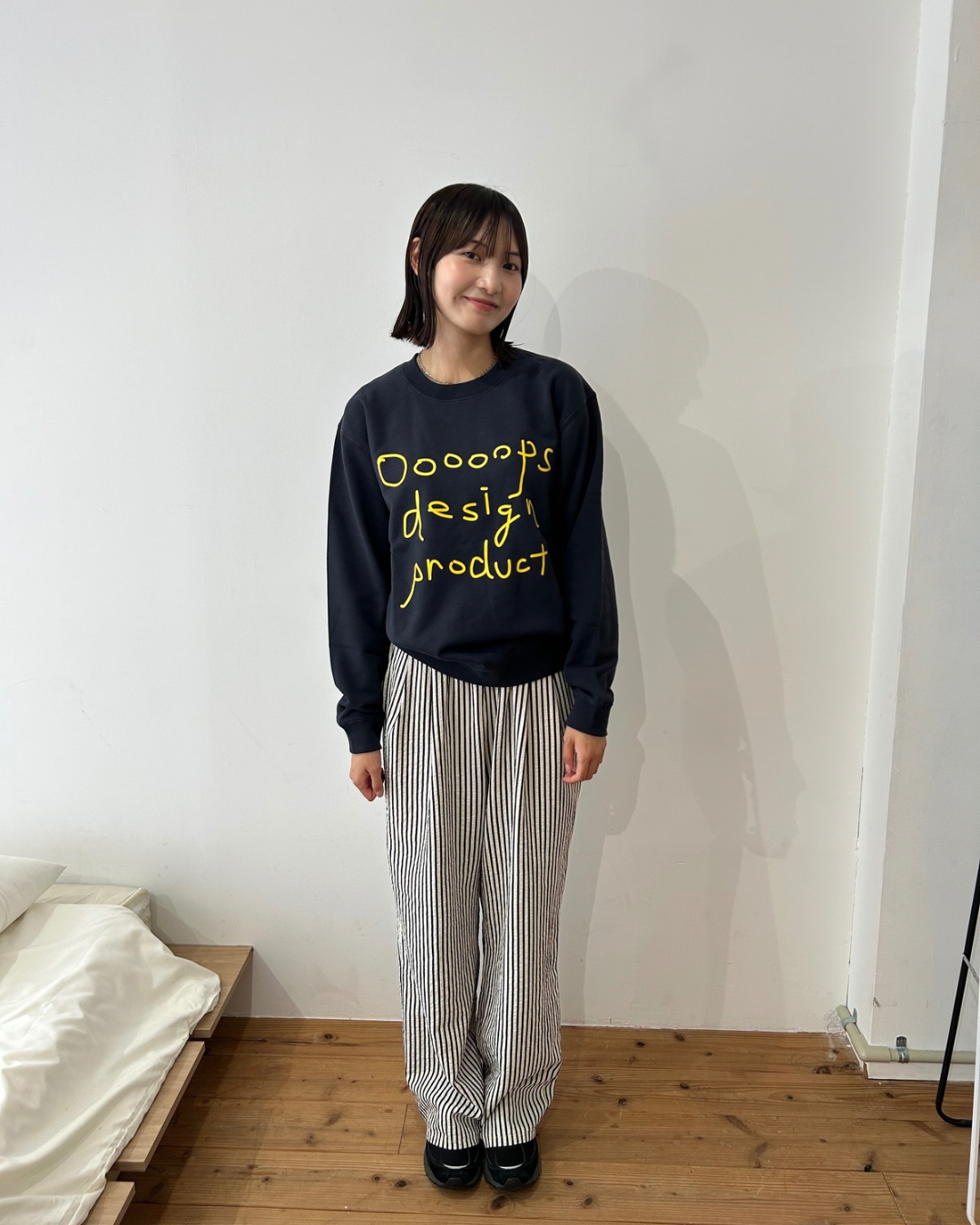 Navy)Ooooops handwritten sweat