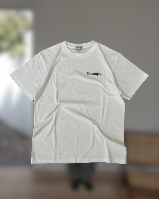 White)Ooooops logo tee