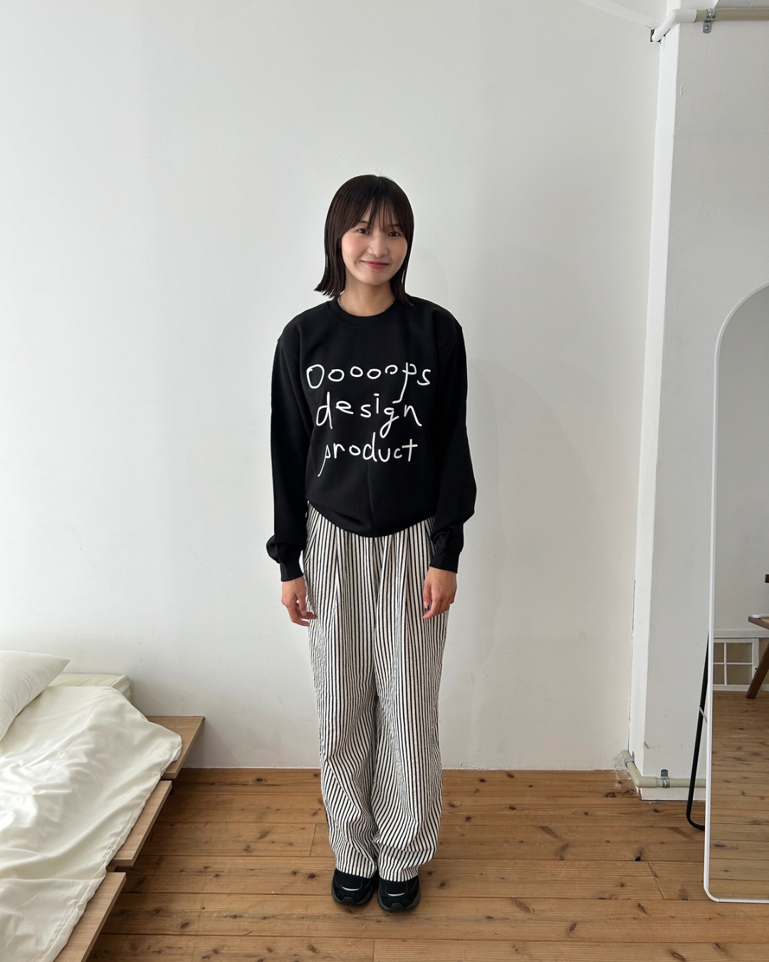 Black)Ooooops handwritten sweat