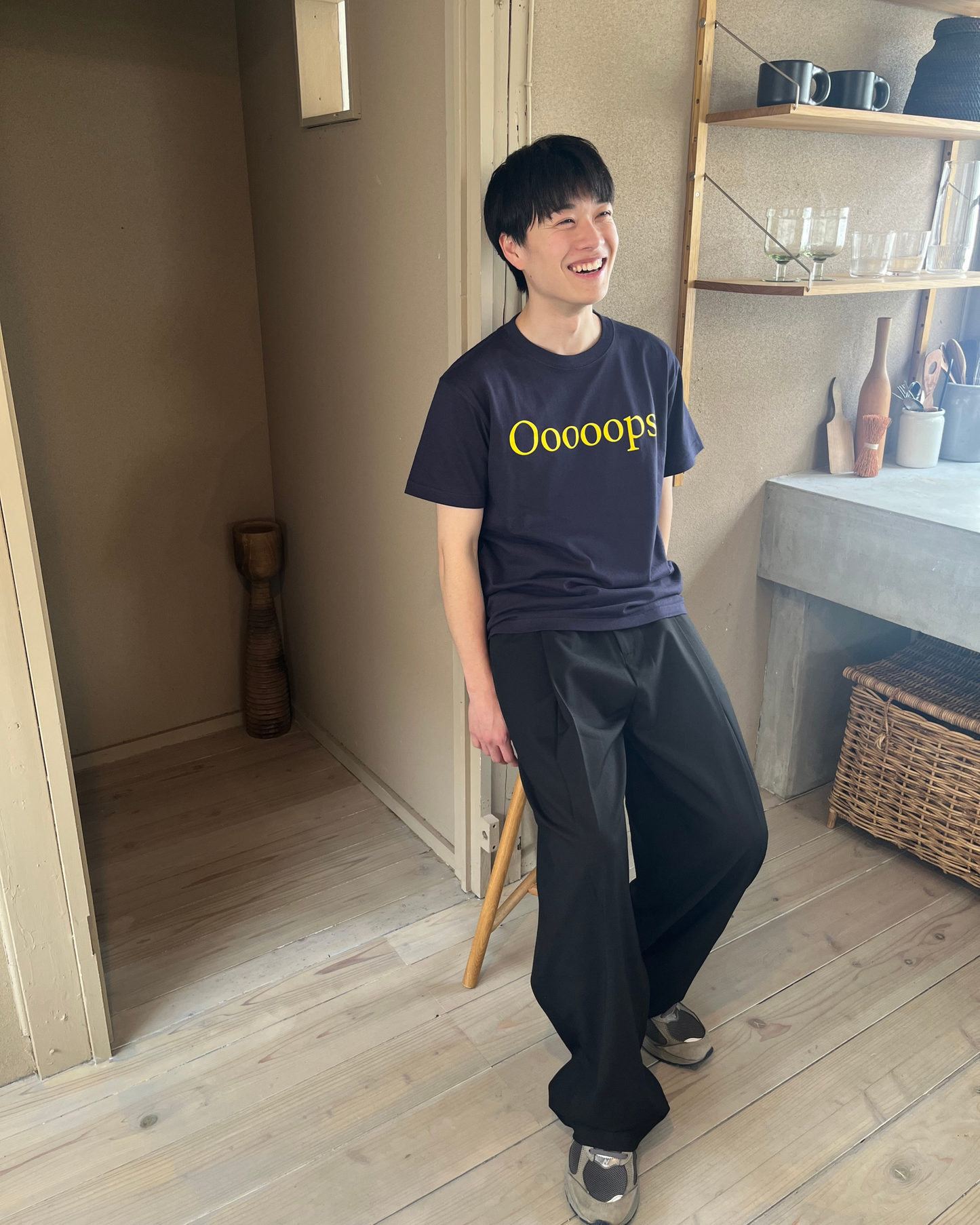 Navy_yellow)Ooooops print tee