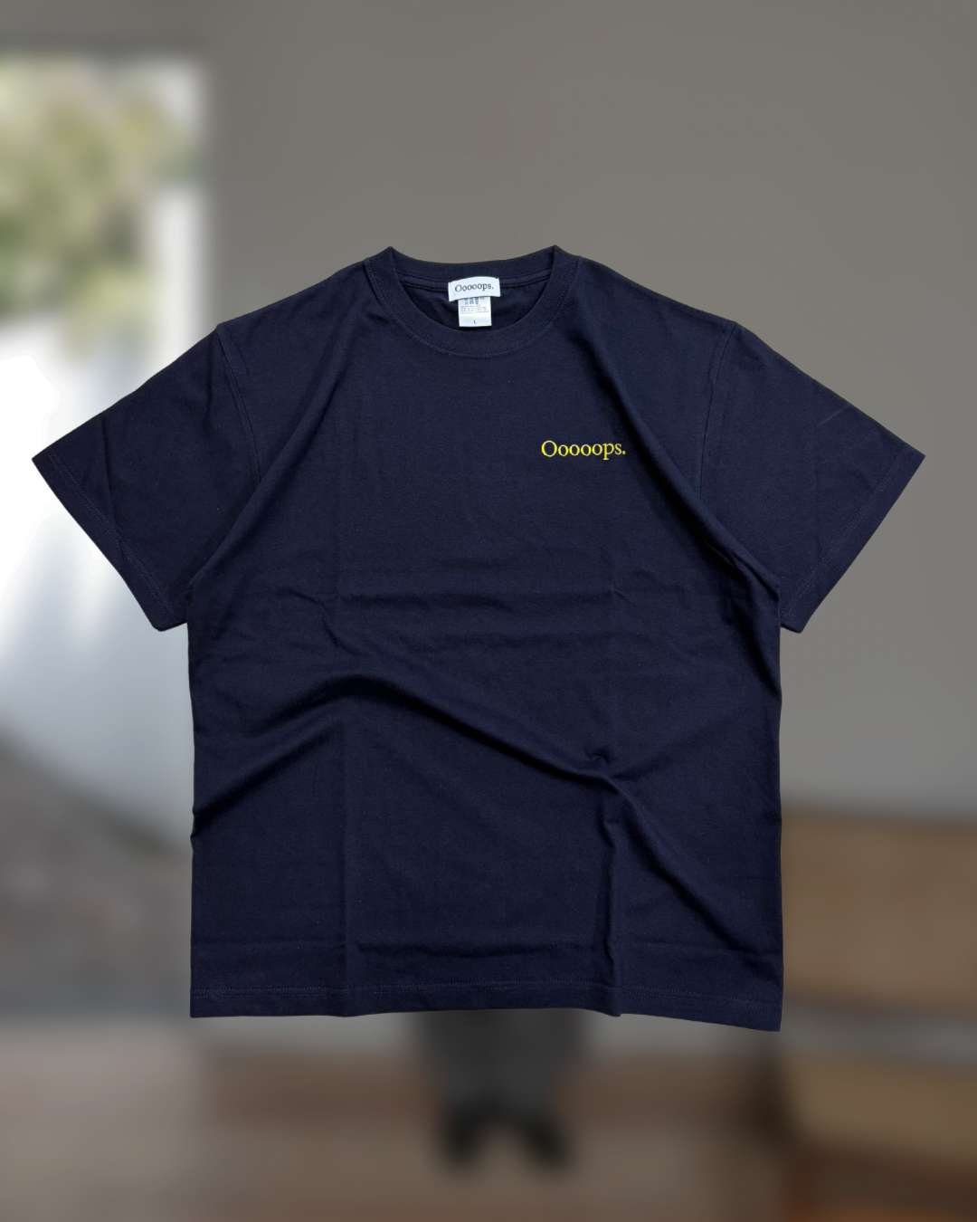 Navy_yellow)Ooooops logo tee