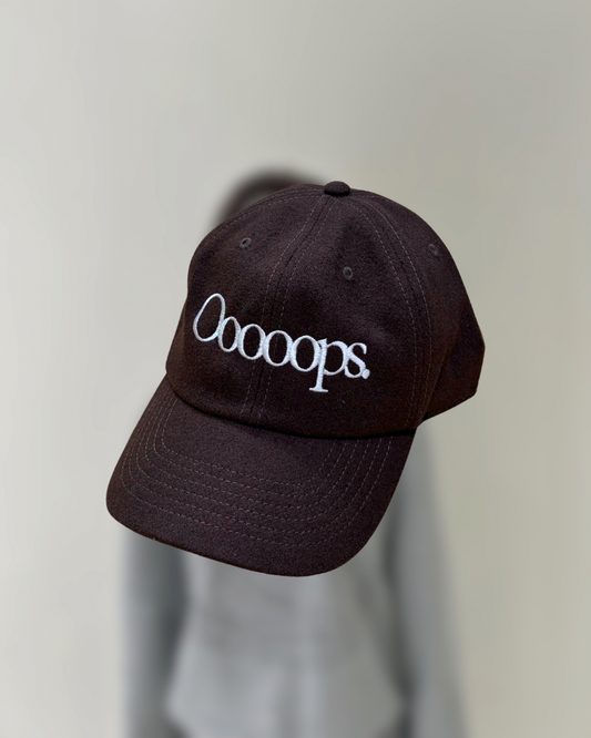 Brown)Ooooops logo cap