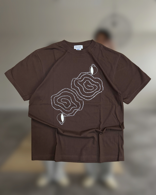 Brown)Two coffee spilling tee