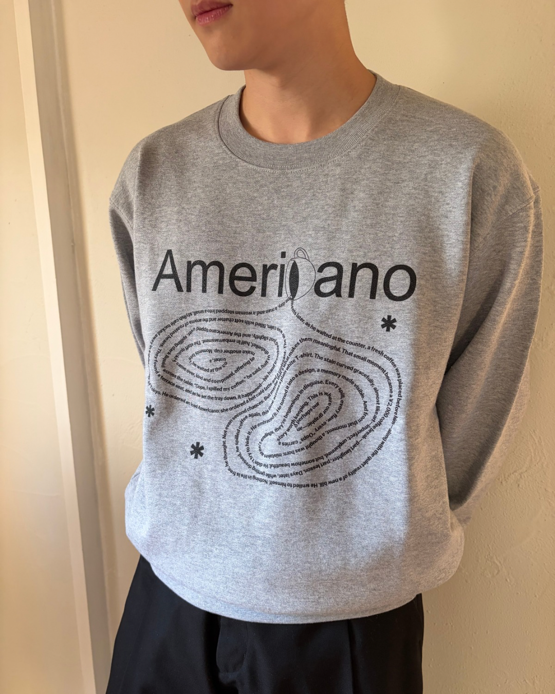 Gray)Americano spilling sweat